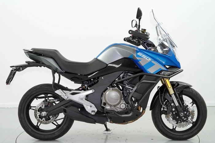 CF MOTO 650 MT-showroom-element-1