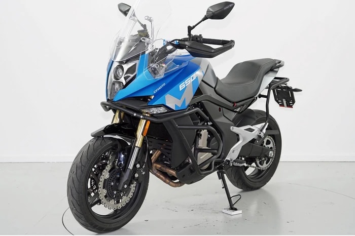 CF MOTO 650 MT-showroom-element-3