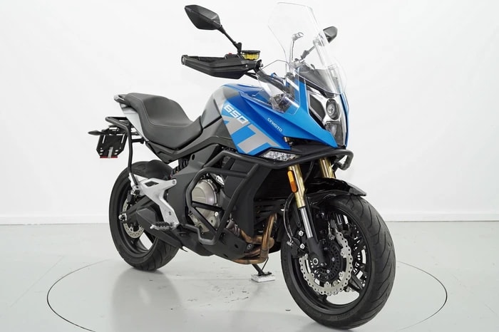 CF MOTO 650 MT-showroom-element-2
