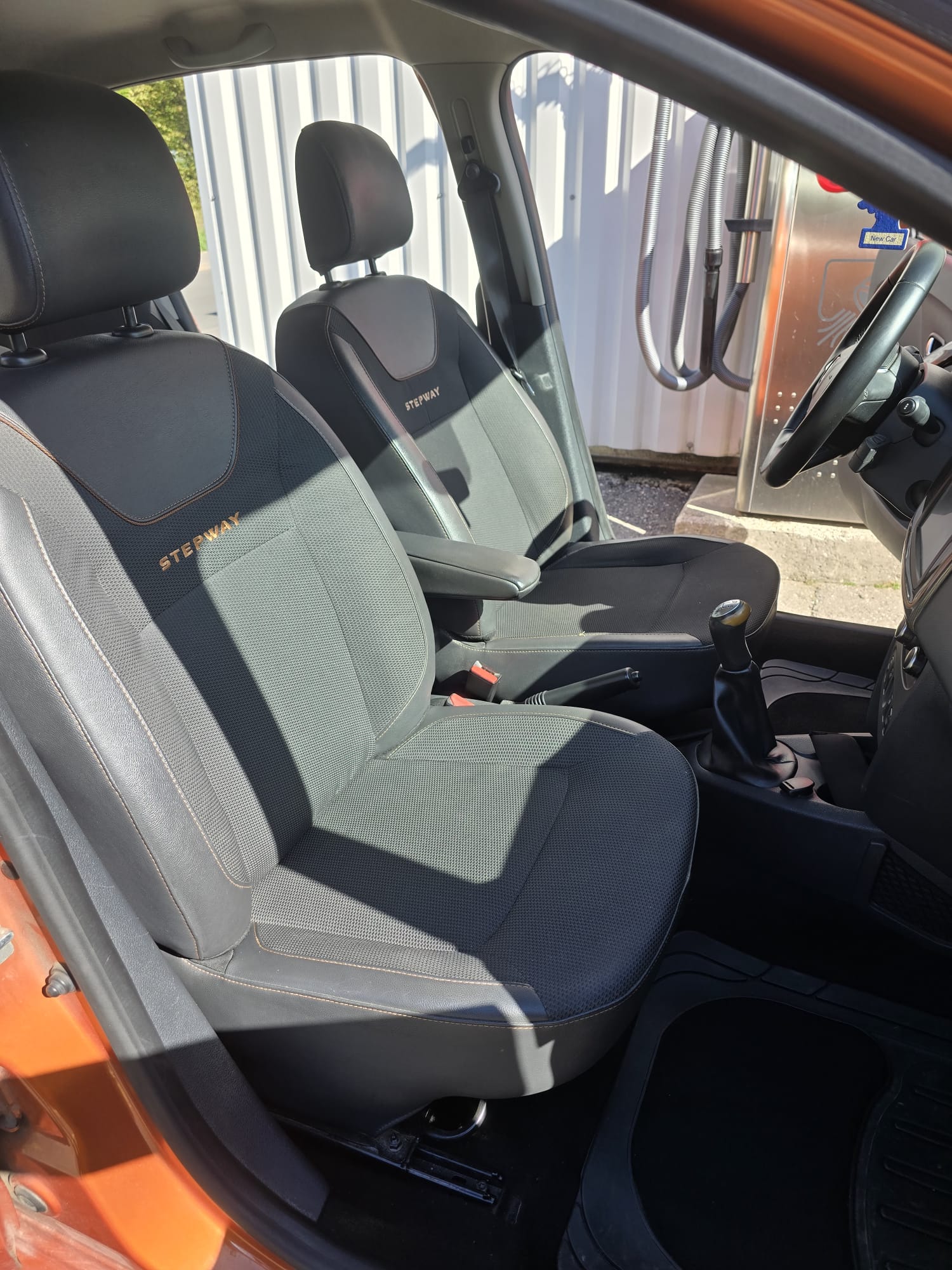 DACIA 0.9 TCe Stepway Unlimited S/S-image-4
