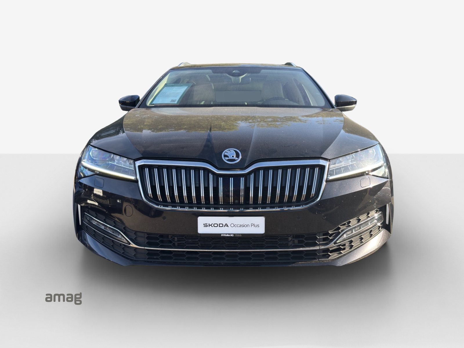 SKODA Superb Combi 2.0 TSI L&K Light 4x4 DSG-image-6