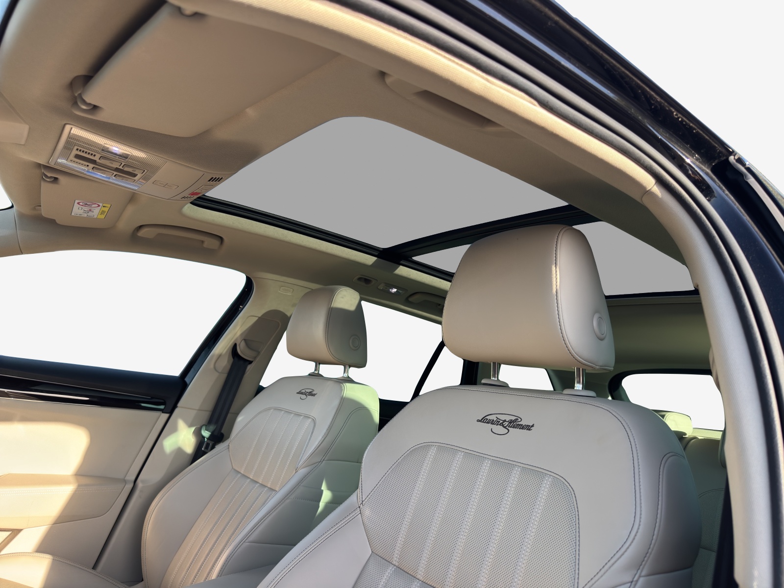 SKODA Superb Combi 2.0 TSI L&K Light 4x4 DSG-image-15