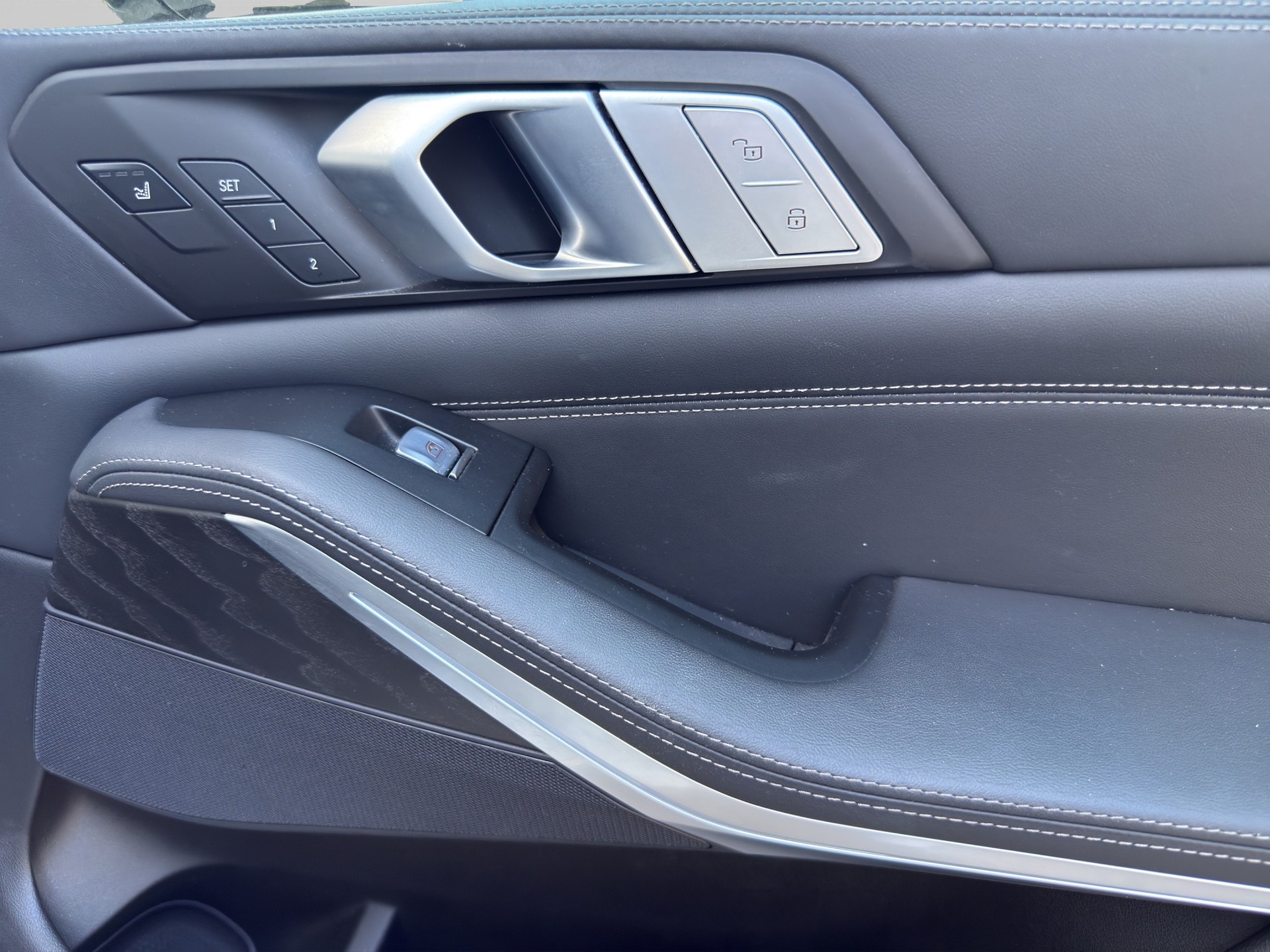 BMW X7 G07 40d xDrive SAG-image-18