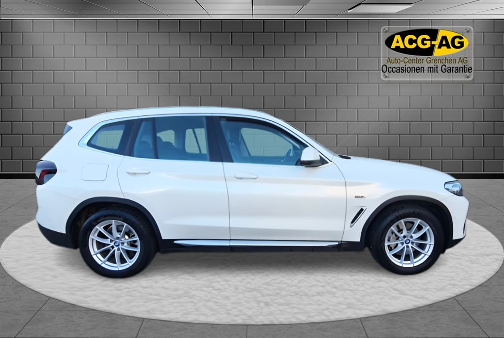 BMW X3 xDrive 30e ** 292 PS ** Voll-Leder ** Gr-Navi ** RF-Kamera ** Head UP Display ** Modell 2022 ** Ab MFK **-image-5