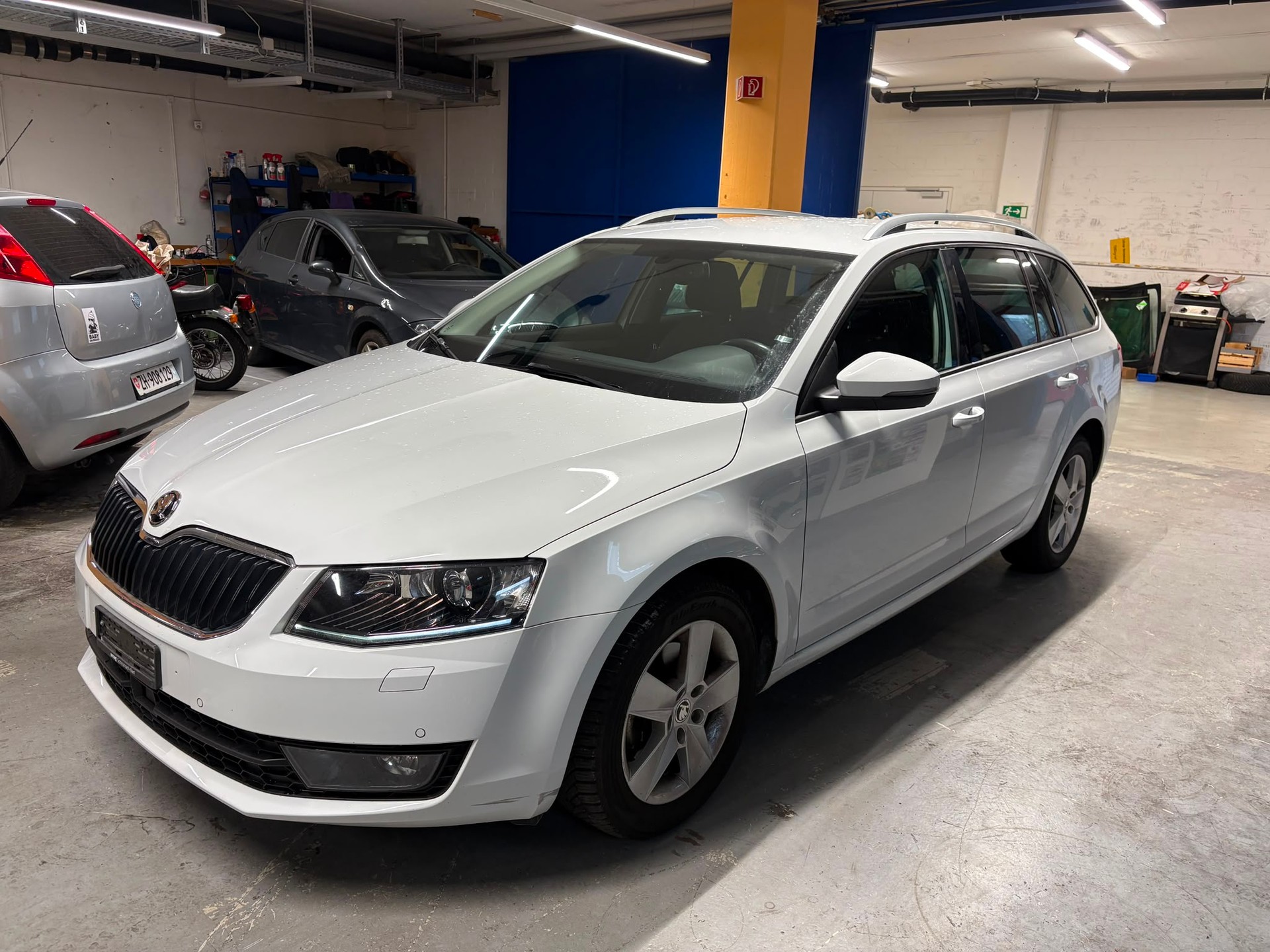 SKODA 2.0 TDI 150 Swiss Edition DSG-image-0