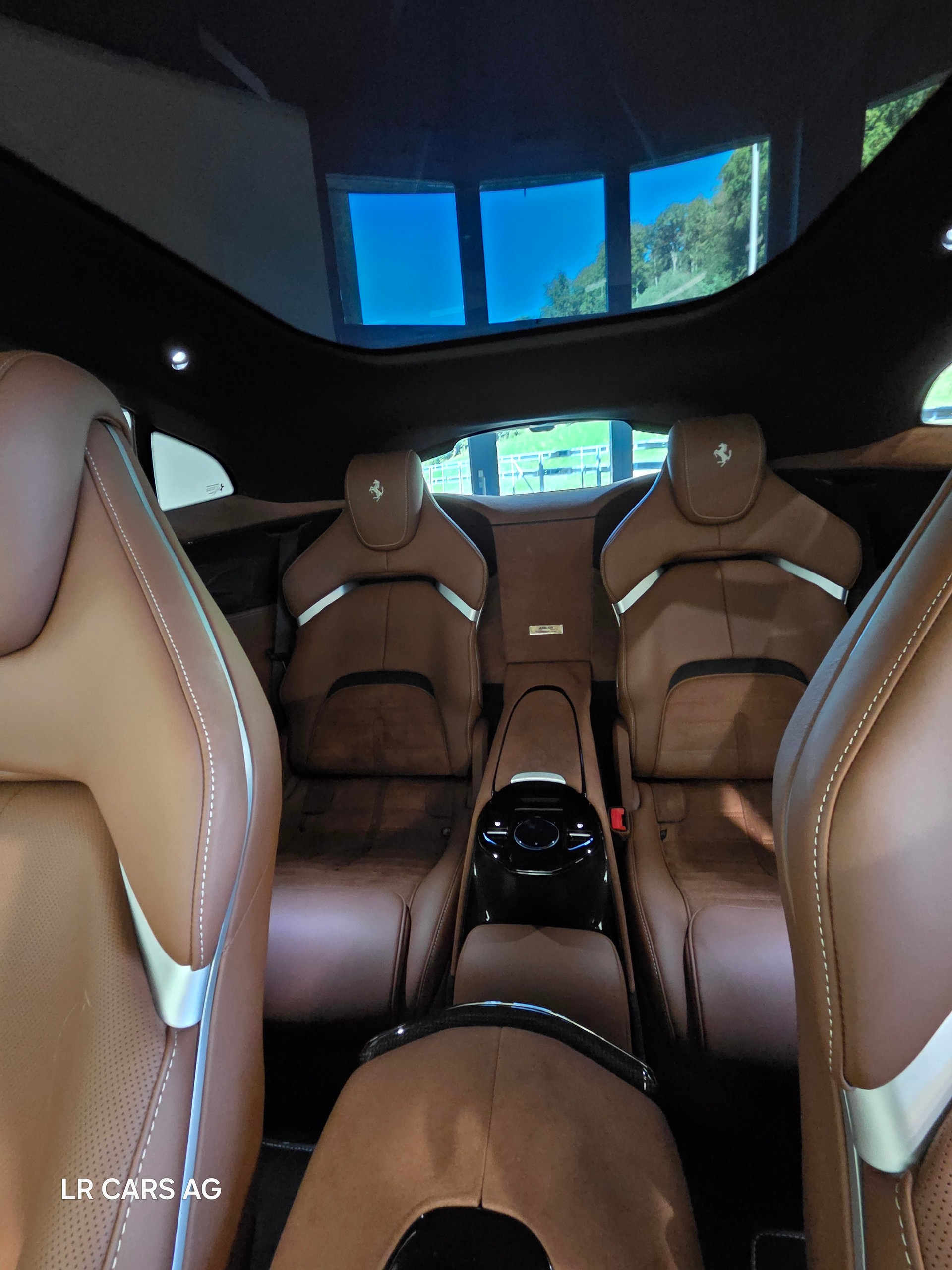 FERRARI 6.5 V12-image-9