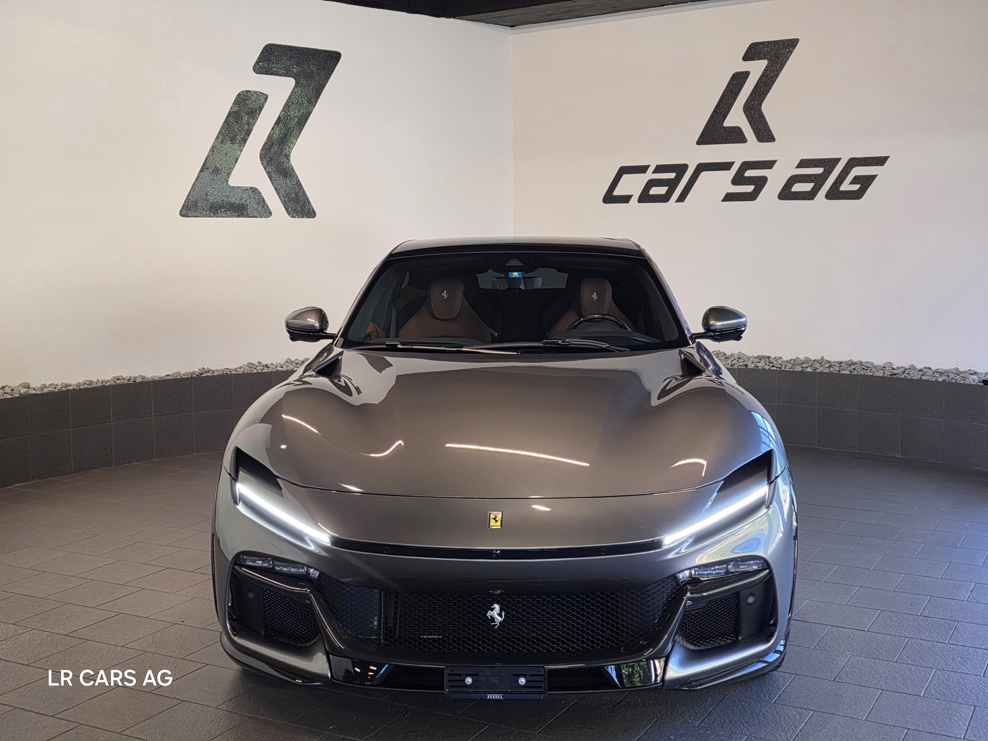 FERRARI 6.5 V12-image-2
