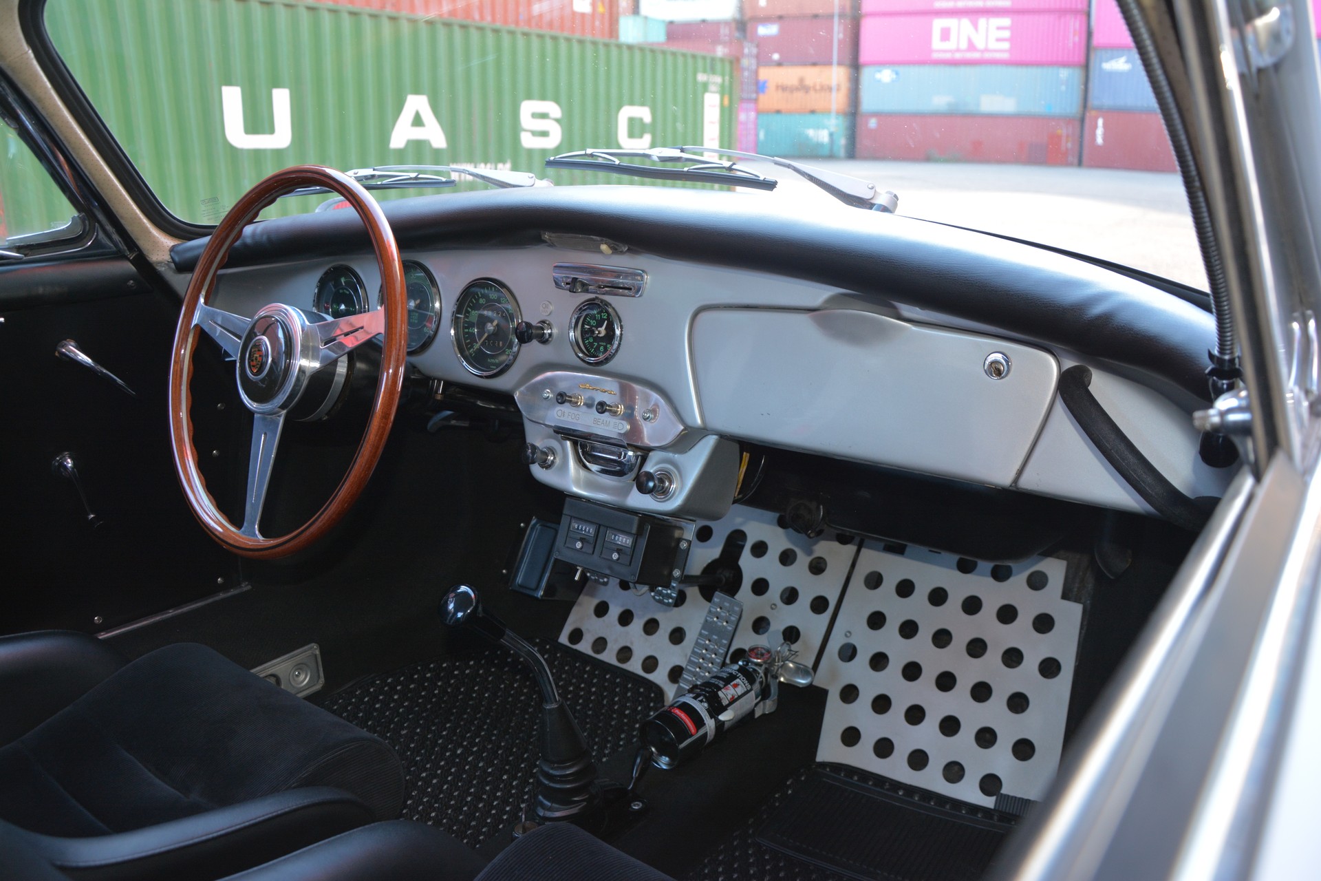 PORSCHE 356 C 1600 SC-image-28