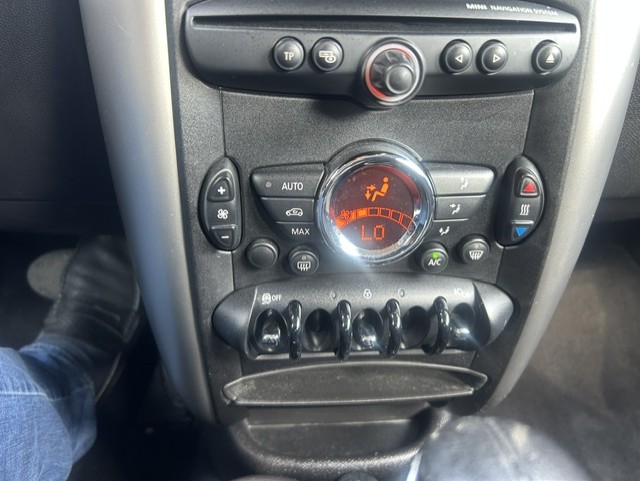 MINI Countryman Cooper D ALL4 Steptronic-image-13