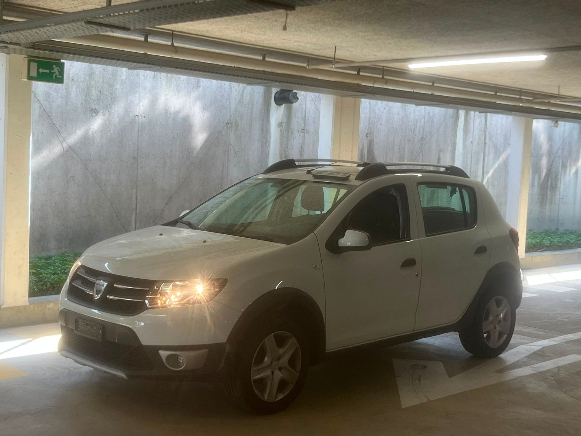 DACIA Sandero Tce 90 Stepway Lauréate-image-0