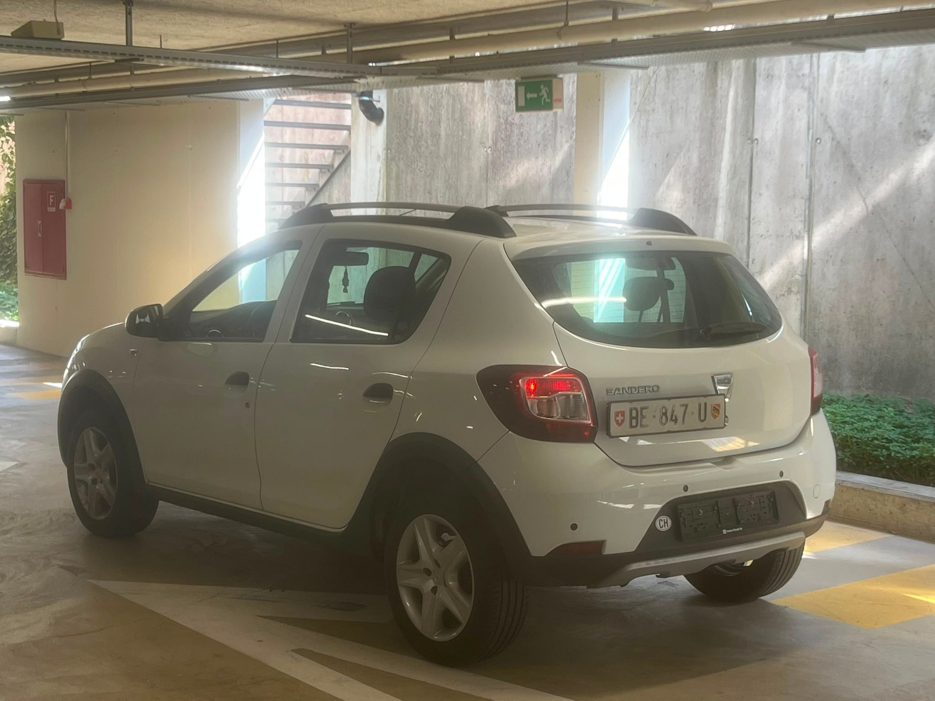 DACIA Sandero Tce 90 Stepway Lauréate-image-2