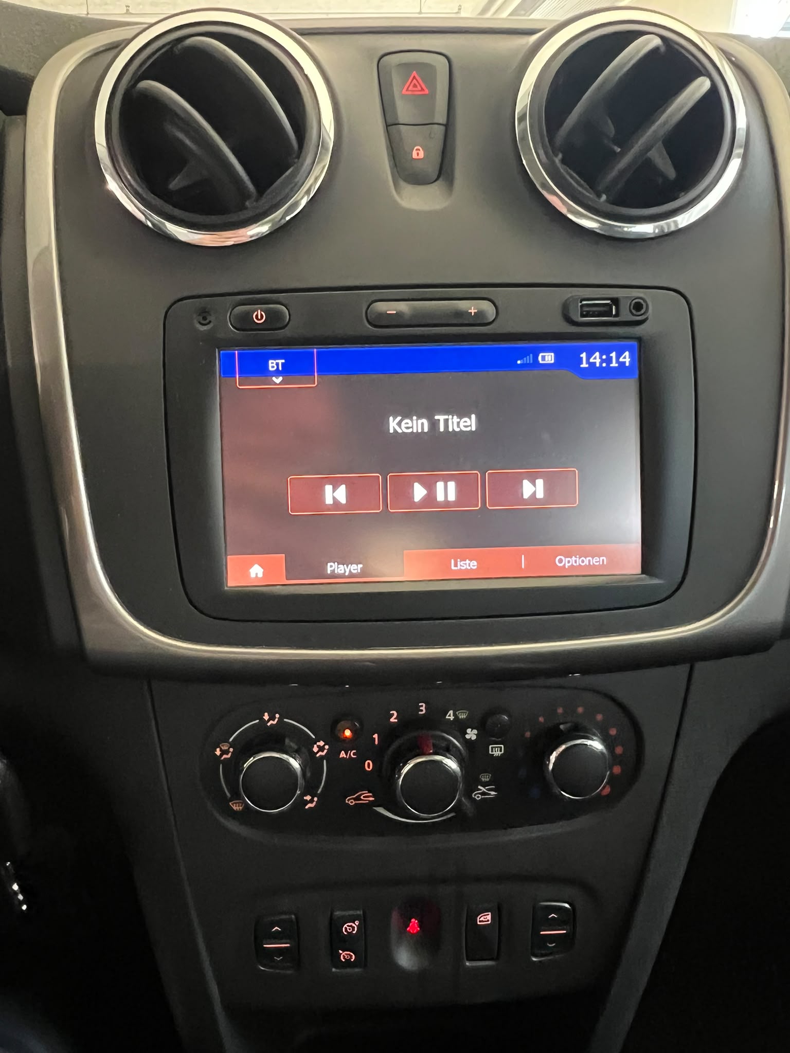 DACIA Sandero Tce 90 Stepway Lauréate-image-11