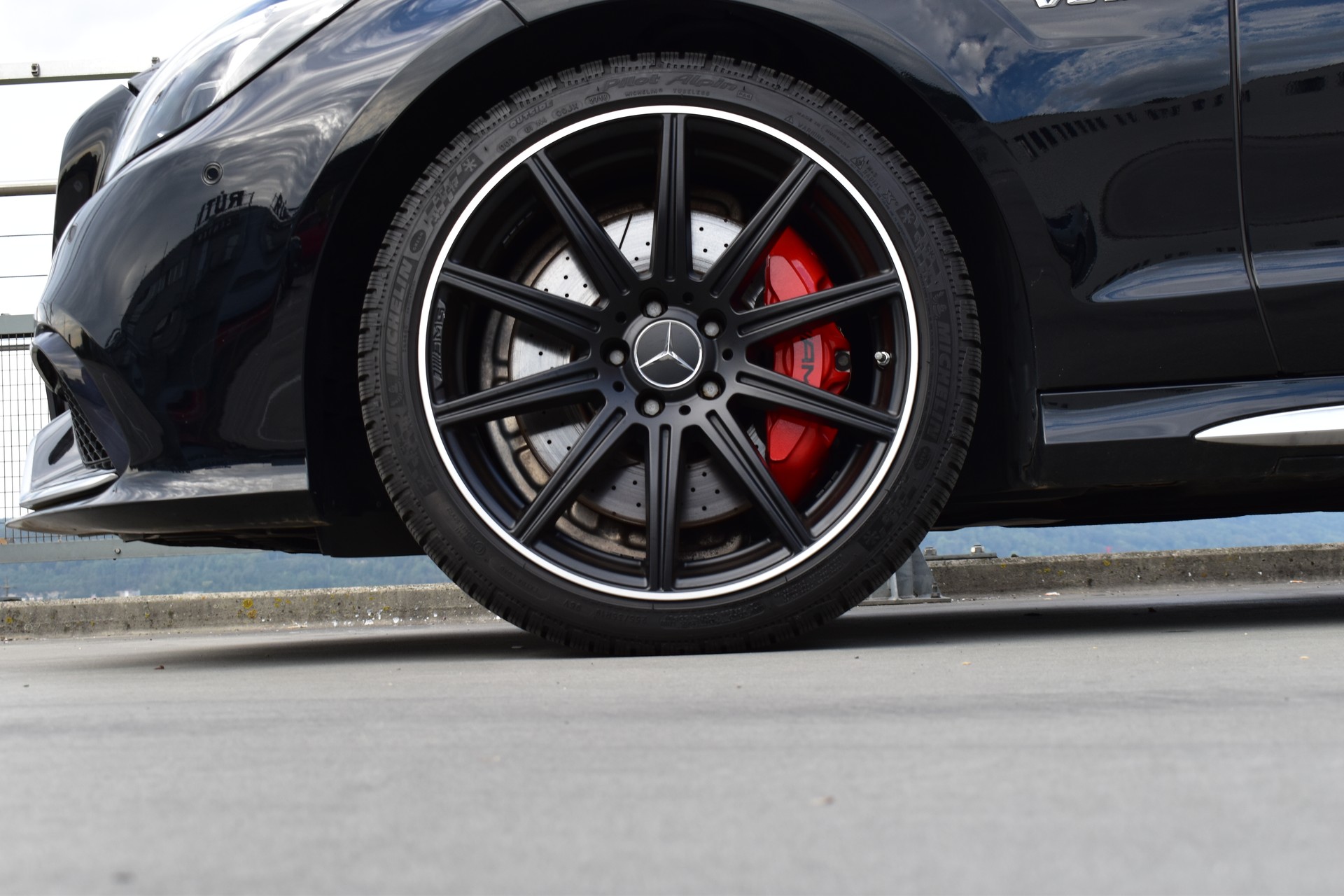 MERCEDES-BENZ CLS SHOOTING BRAKE 63 AMG S 4MATIC SPEEDSHIFT MCT l 585 PS-image-20