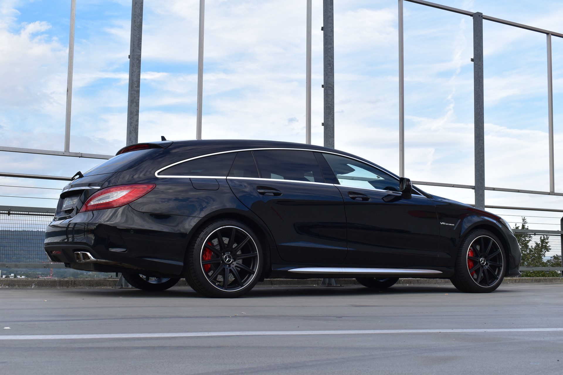 MERCEDES-BENZ CLS SHOOTING BRAKE 63 AMG S 4MATIC SPEEDSHIFT MCT l 585 PS-image-11