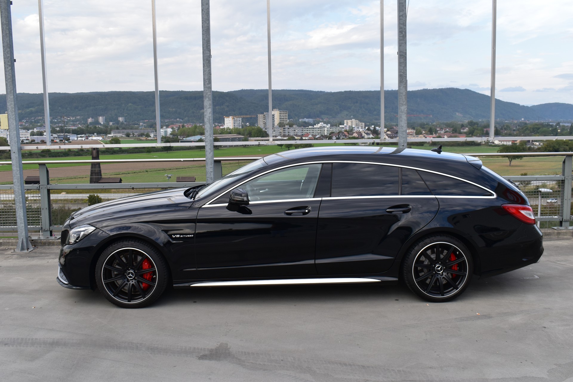 MERCEDES-BENZ CLS SHOOTING BRAKE 63 AMG S 4MATIC SPEEDSHIFT MCT l 585 PS-image-7