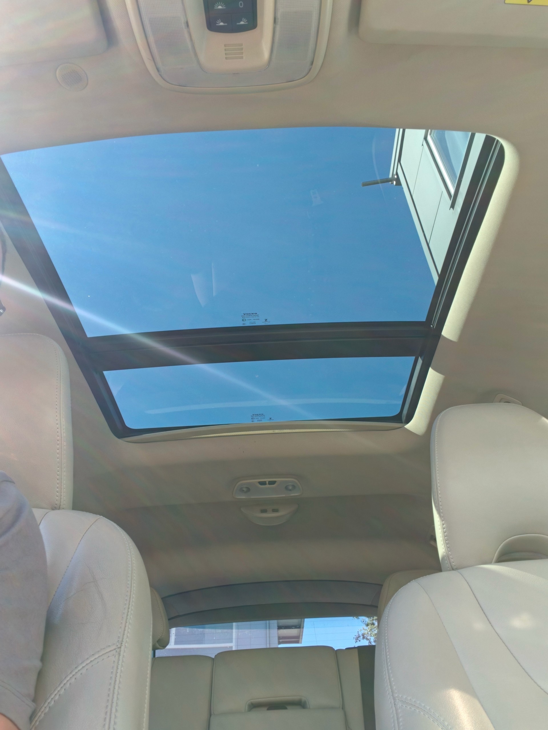 VOLVO XC60 D4 AWD Summum Geartronic-image-11