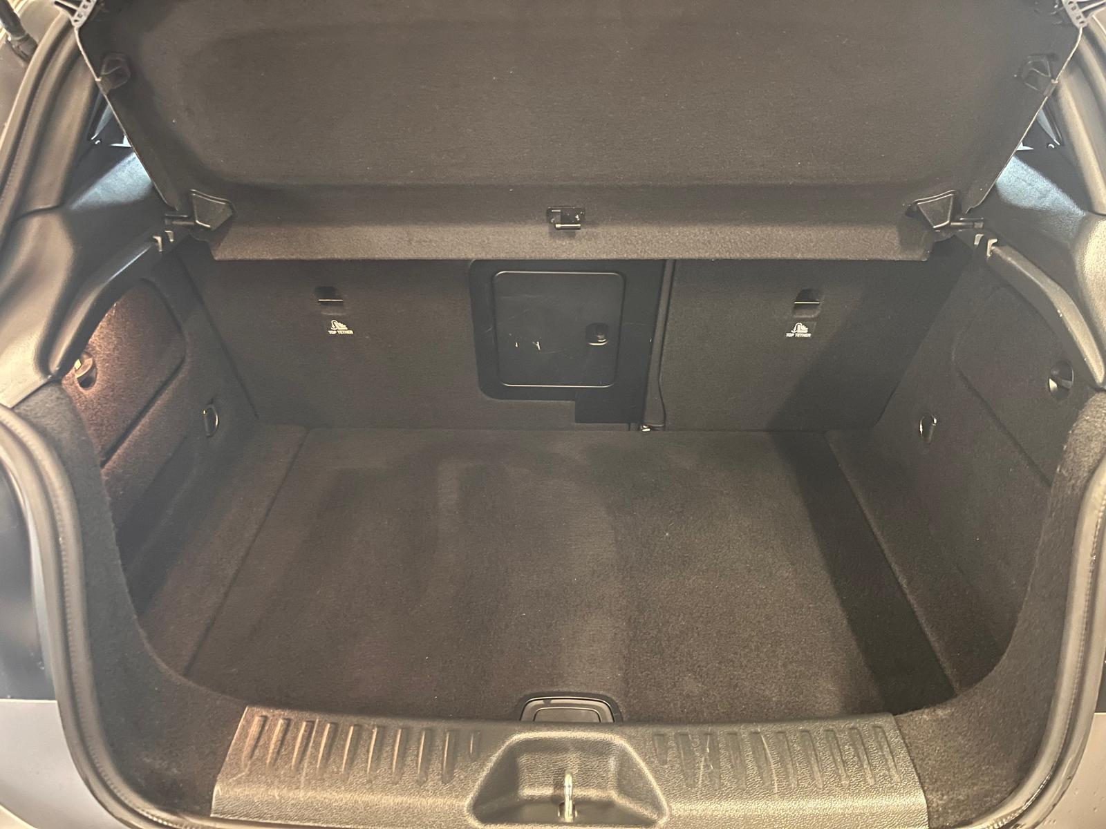 MERCEDES-BENZ A 45 AMG 4Matic Speedshift 7G-DCT-image-15