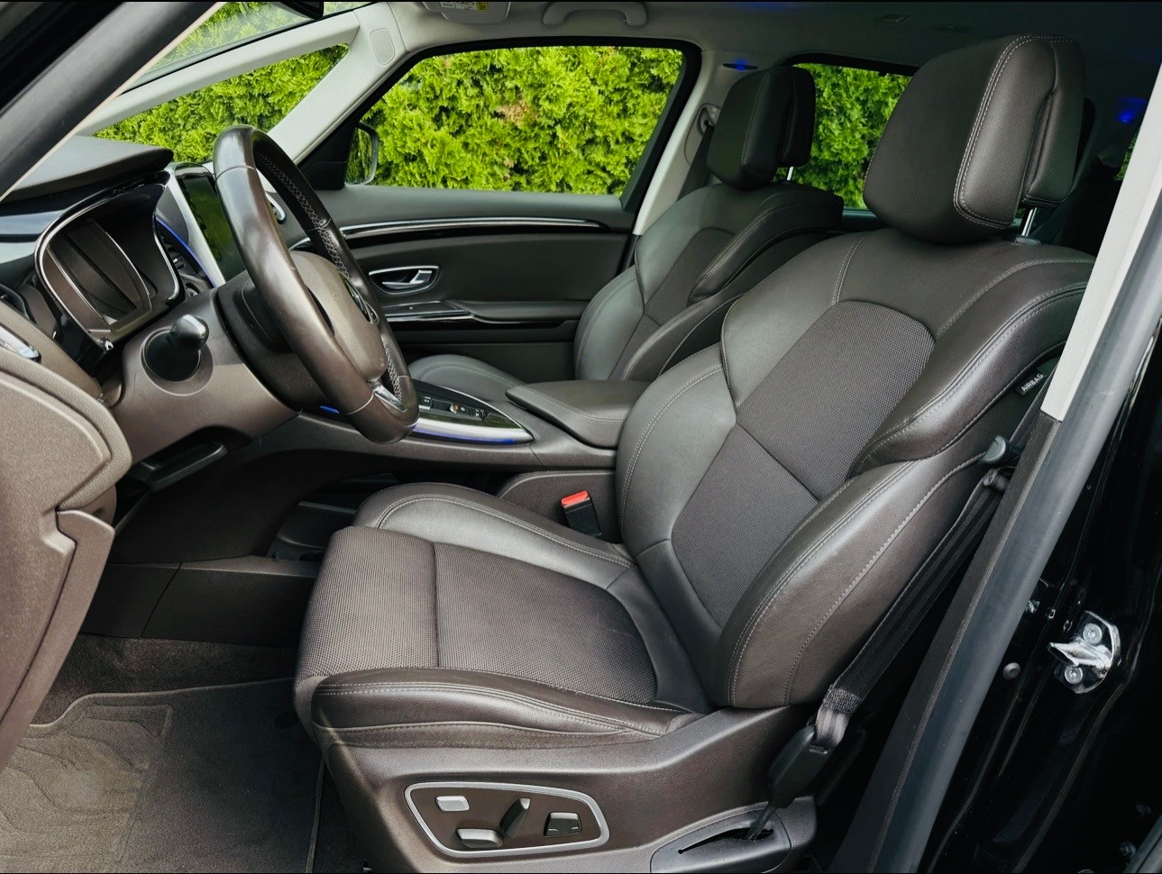 RENAULT 2.0 Blue dCi Business EDC-image-3
