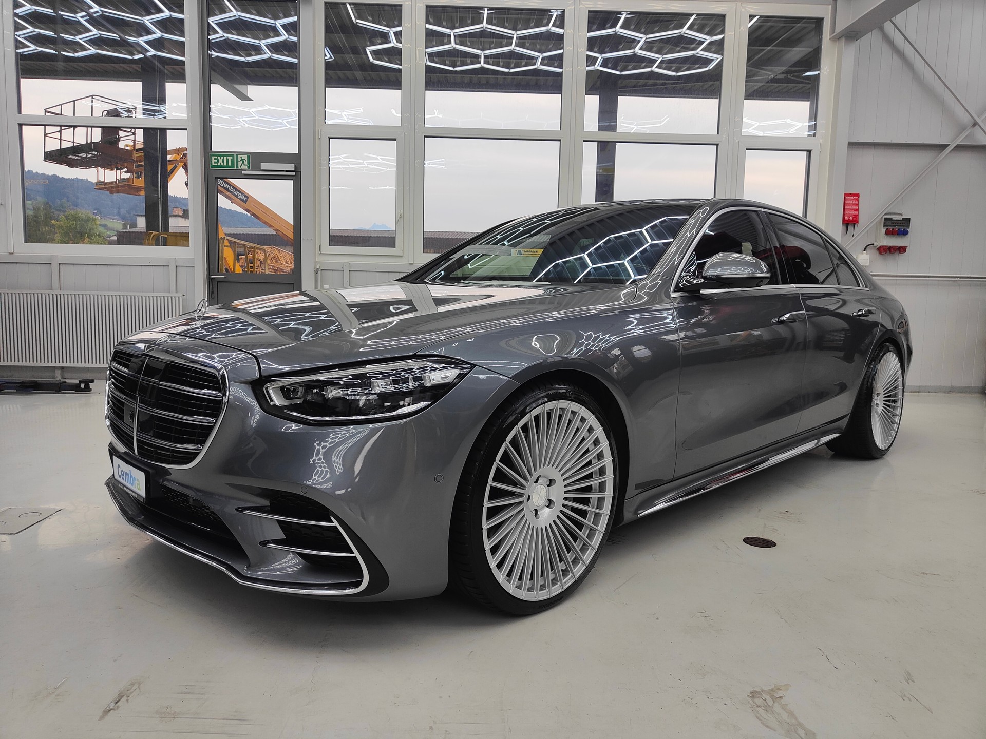MERCEDES-BENZ S 350 d 4Matic AMG Line 9G-Tronic-image-2