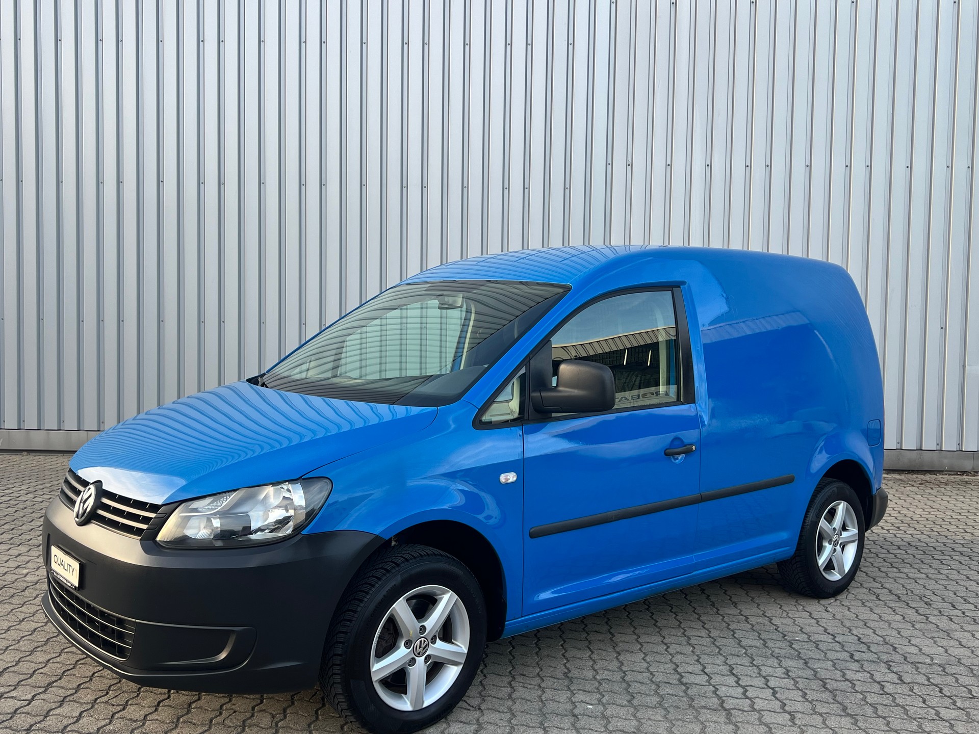 VW Caddy 1.6 TDI DSG-image-3