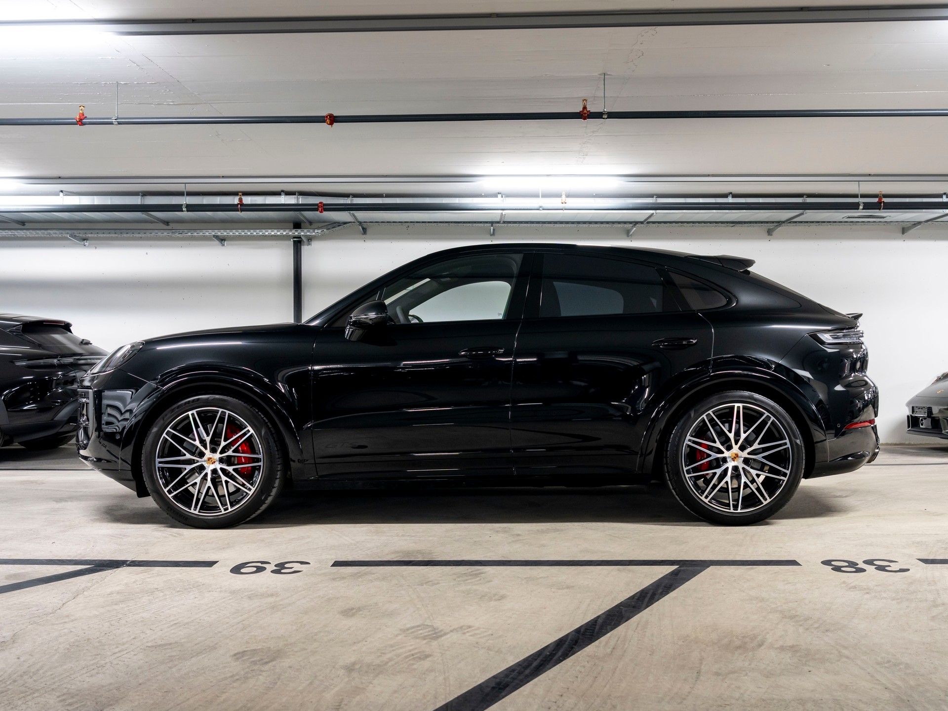 PORSCHE Cayenne Coupé GTS Tiptronic-image-1