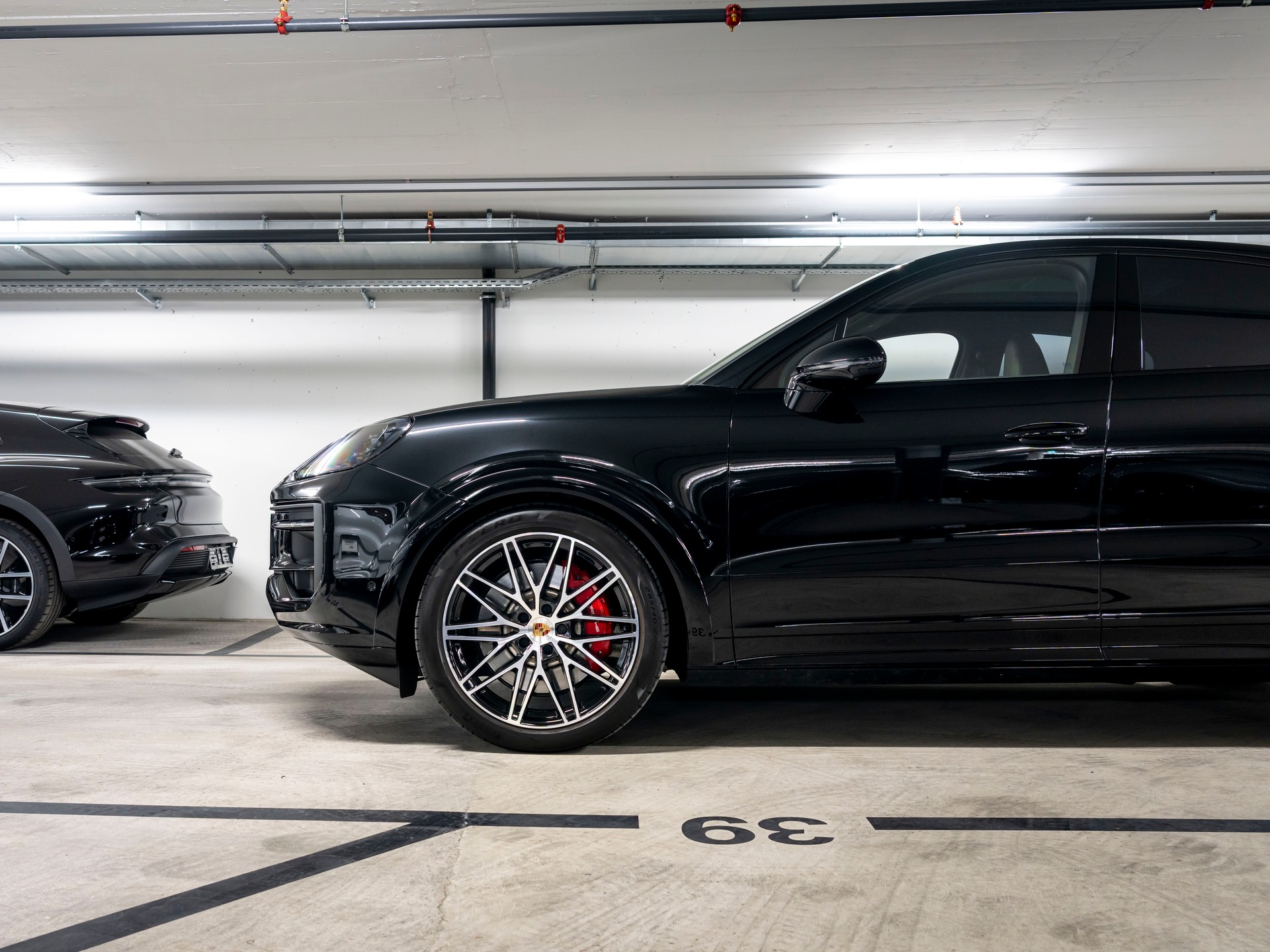 PORSCHE Cayenne Coupé GTS Tiptronic-image-7