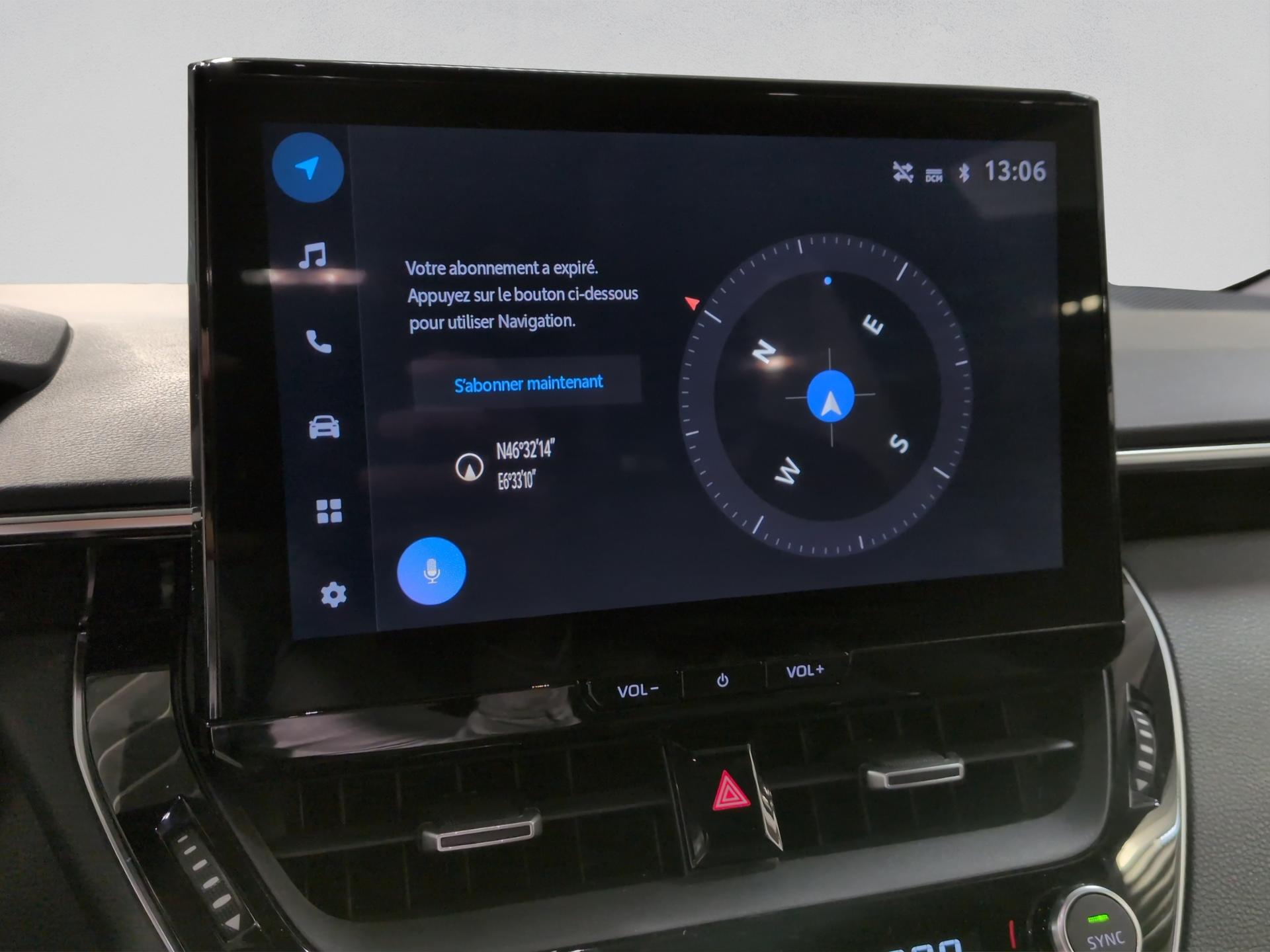 TOYOTA Corolla Touring Sports 2.0 HSD Trend e-CVT-image-12
