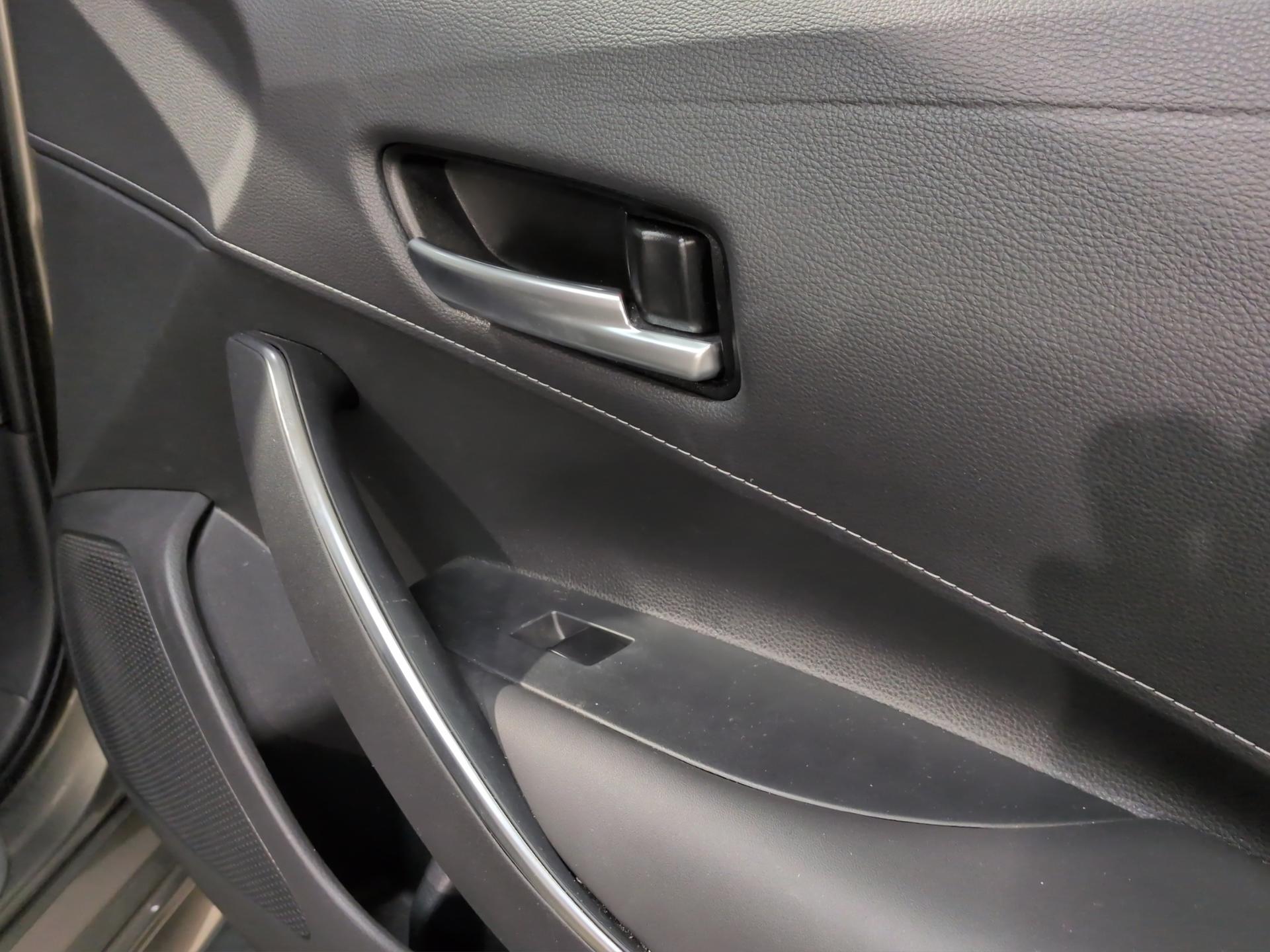 TOYOTA Corolla Touring Sports 2.0 HSD Trend e-CVT-image-21