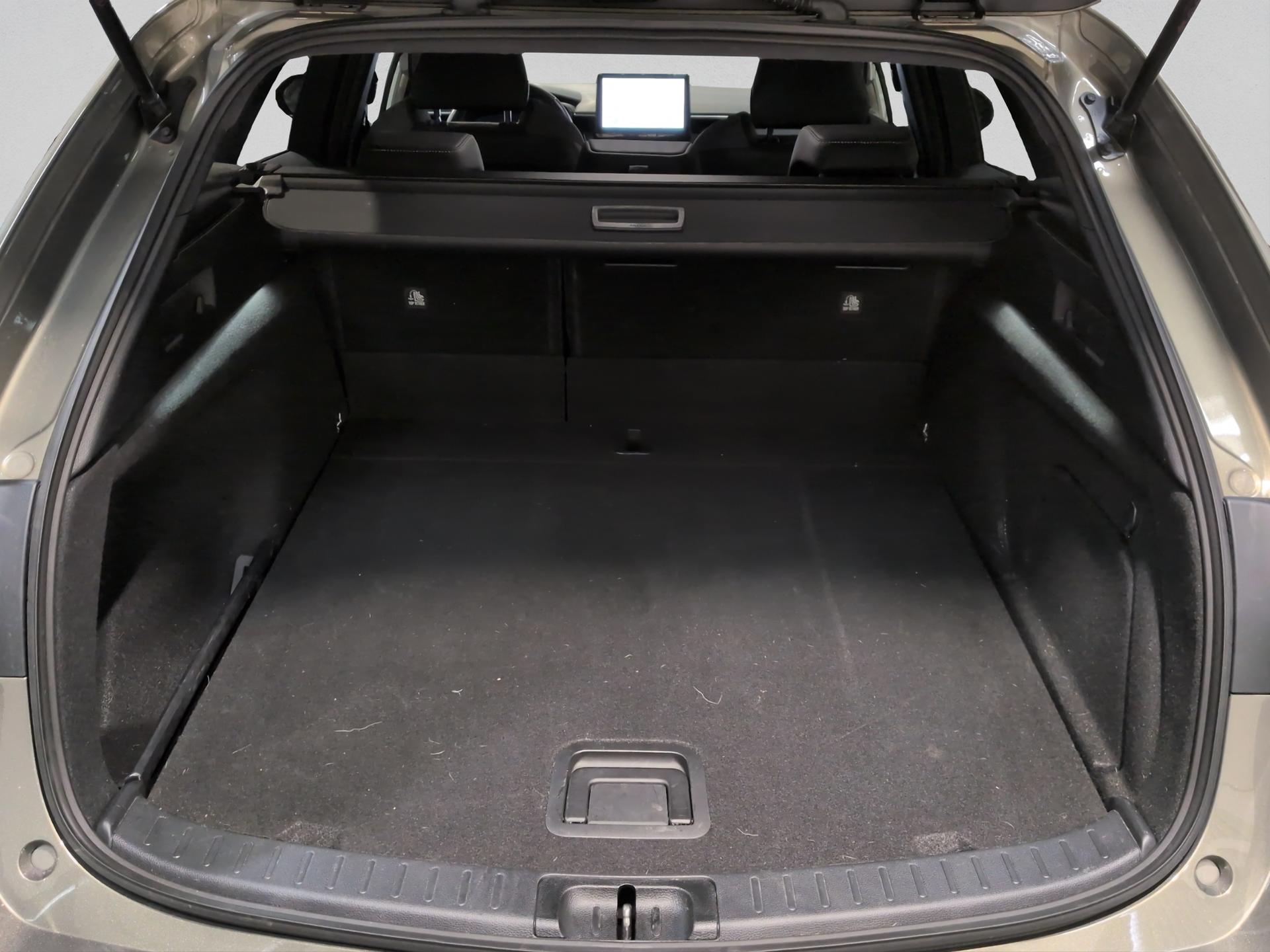 TOYOTA Corolla Touring Sports 2.0 HSD Trend e-CVT-image-15