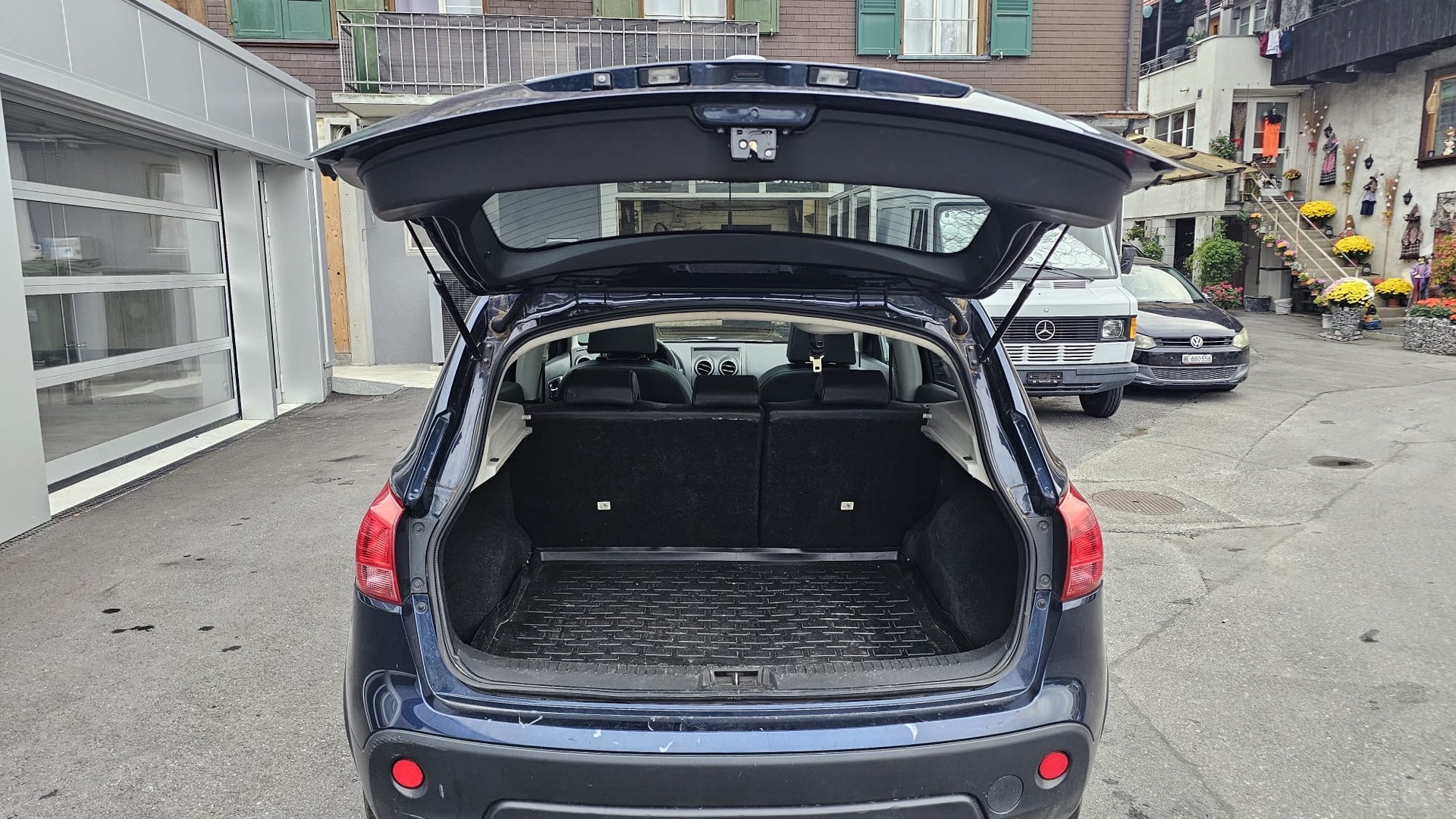 NISSAN Qashqai 2.0 4WD i-Way-image-8