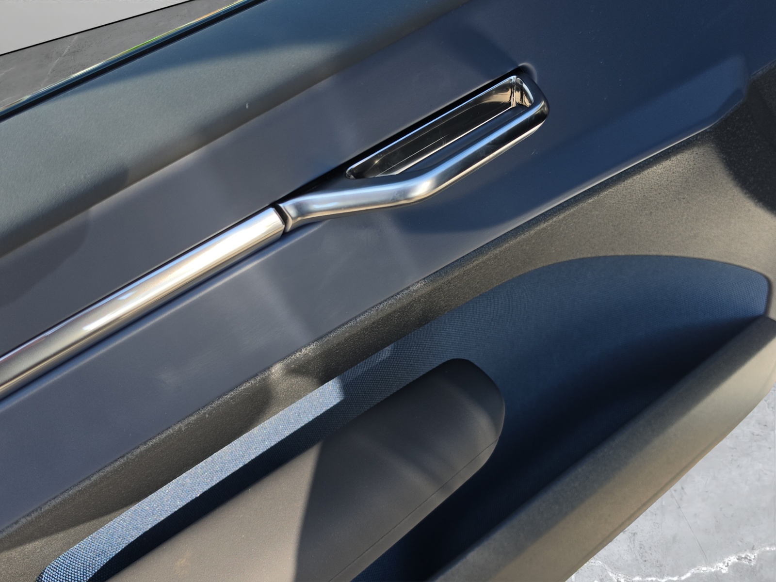 VOLVO EX30 P8 69 kWh AWD Ultra-image-9