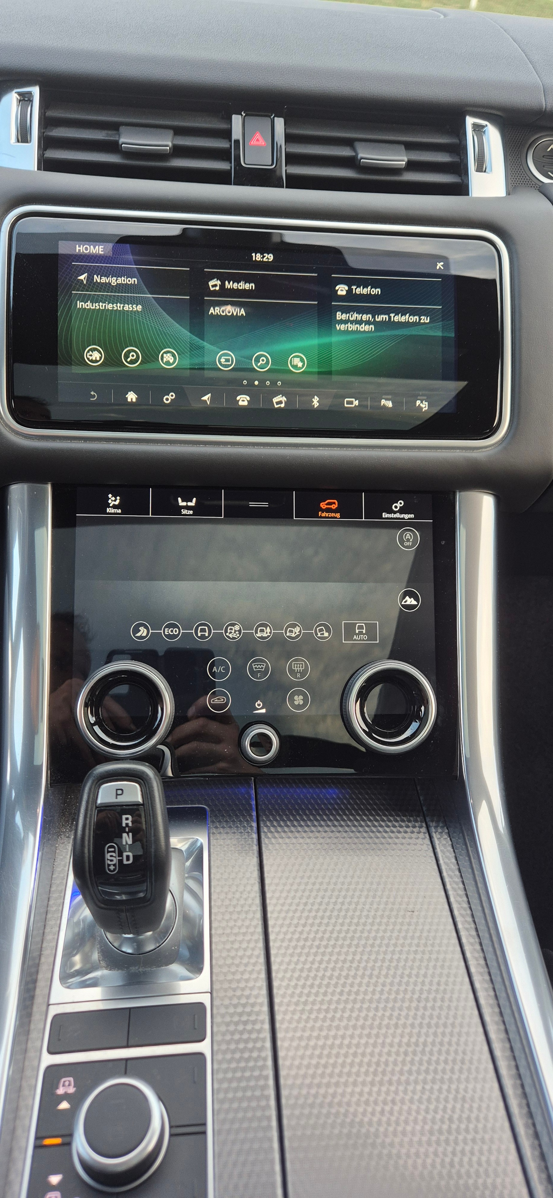 LAND ROVER Range Rover Sport P400e 2.0 I4 PHEV HSE Dynamic Aut.-image-7
