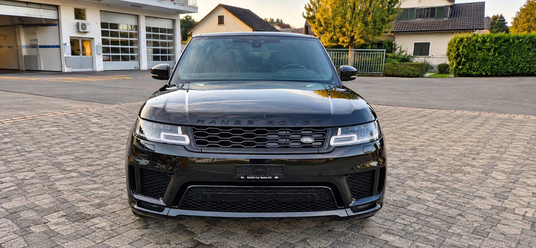 LAND ROVER Range Rover Sport P400e 2.0 I4 PHEV HSE Dynamic Aut.-image-2