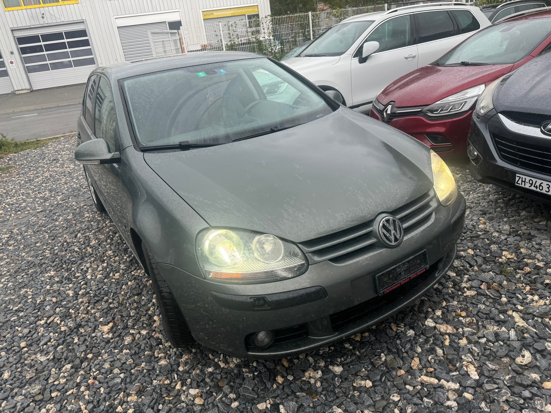 VW Golf 2.0 TDI Sportline-image-12