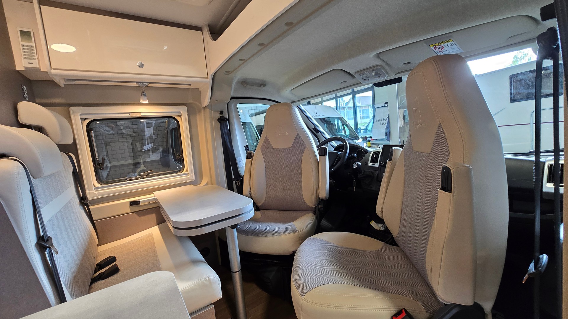 ETRUSCO 540DB "Complete Selection" / Citroen Jumper 2.2BlueHdi 140PS-image-8