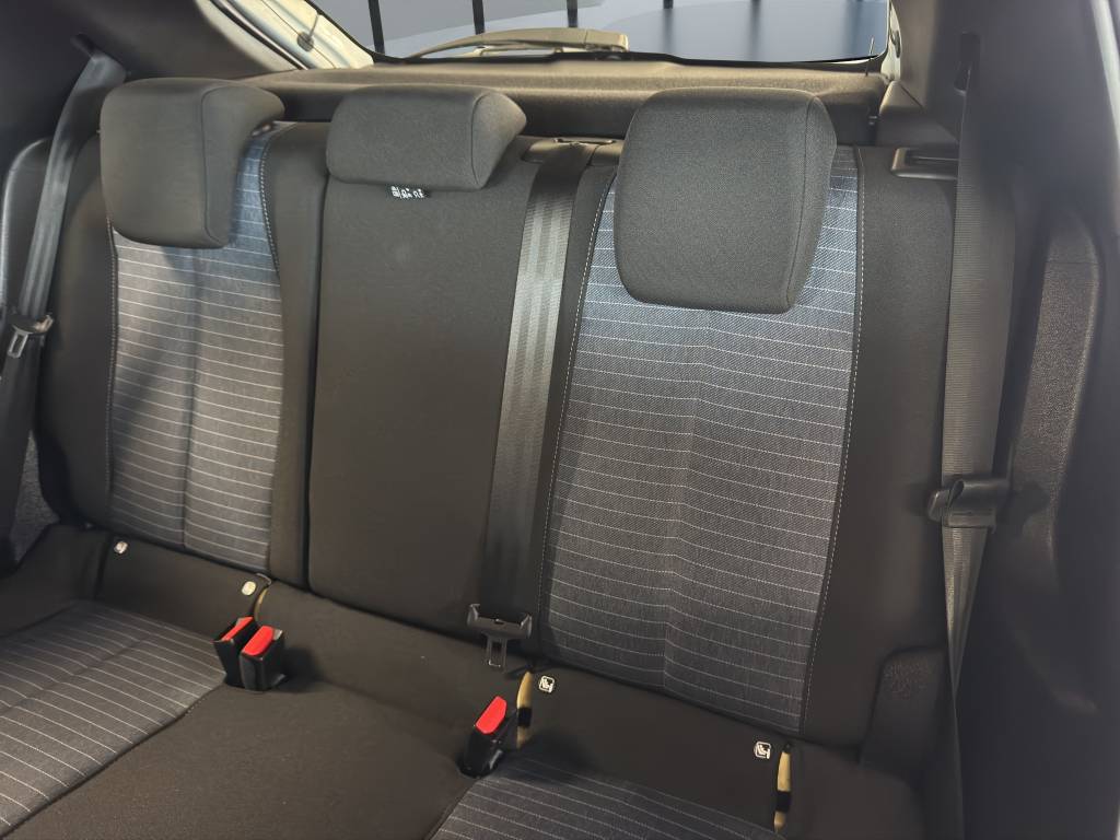 PEUGEOT 208 1.2 PureTech Like-image-8