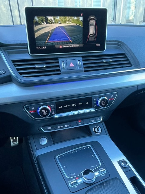 AUDI Q5 2.0 TDI sport quattro S-tronic-image-23