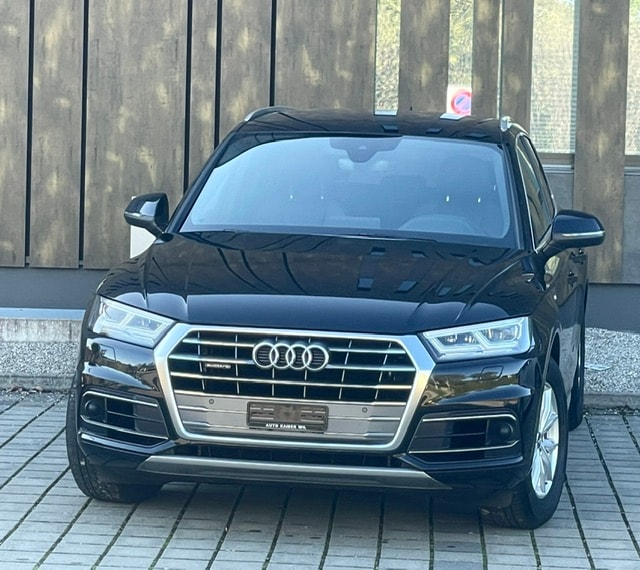 AUDI Q5 2.0 TDI sport quattro S-tronic