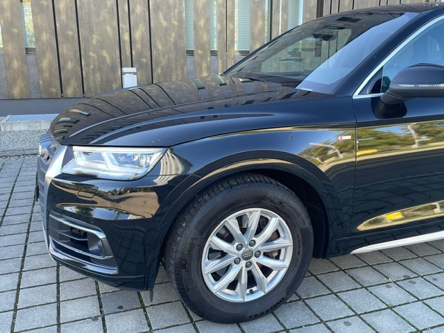 AUDI Q5 2.0 TDI sport quattro S-tronic-image-7