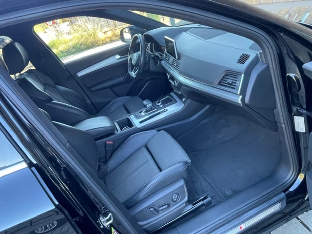 AUDI Q5 2.0 TDI sport quattro S-tronic-image-28