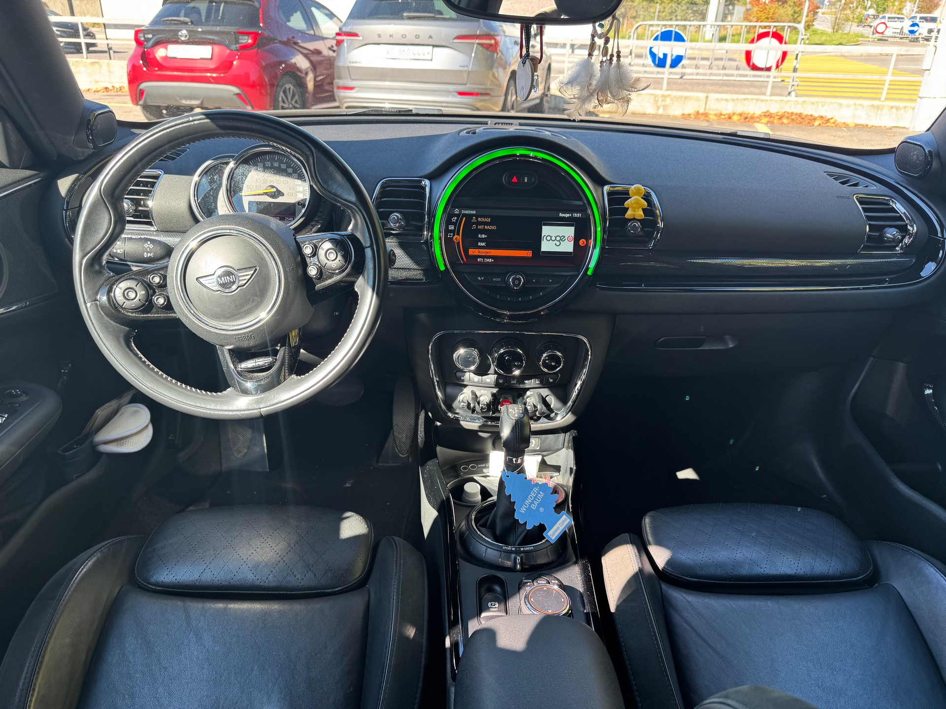 MINI Clubman Cooper S ALL4-image-9