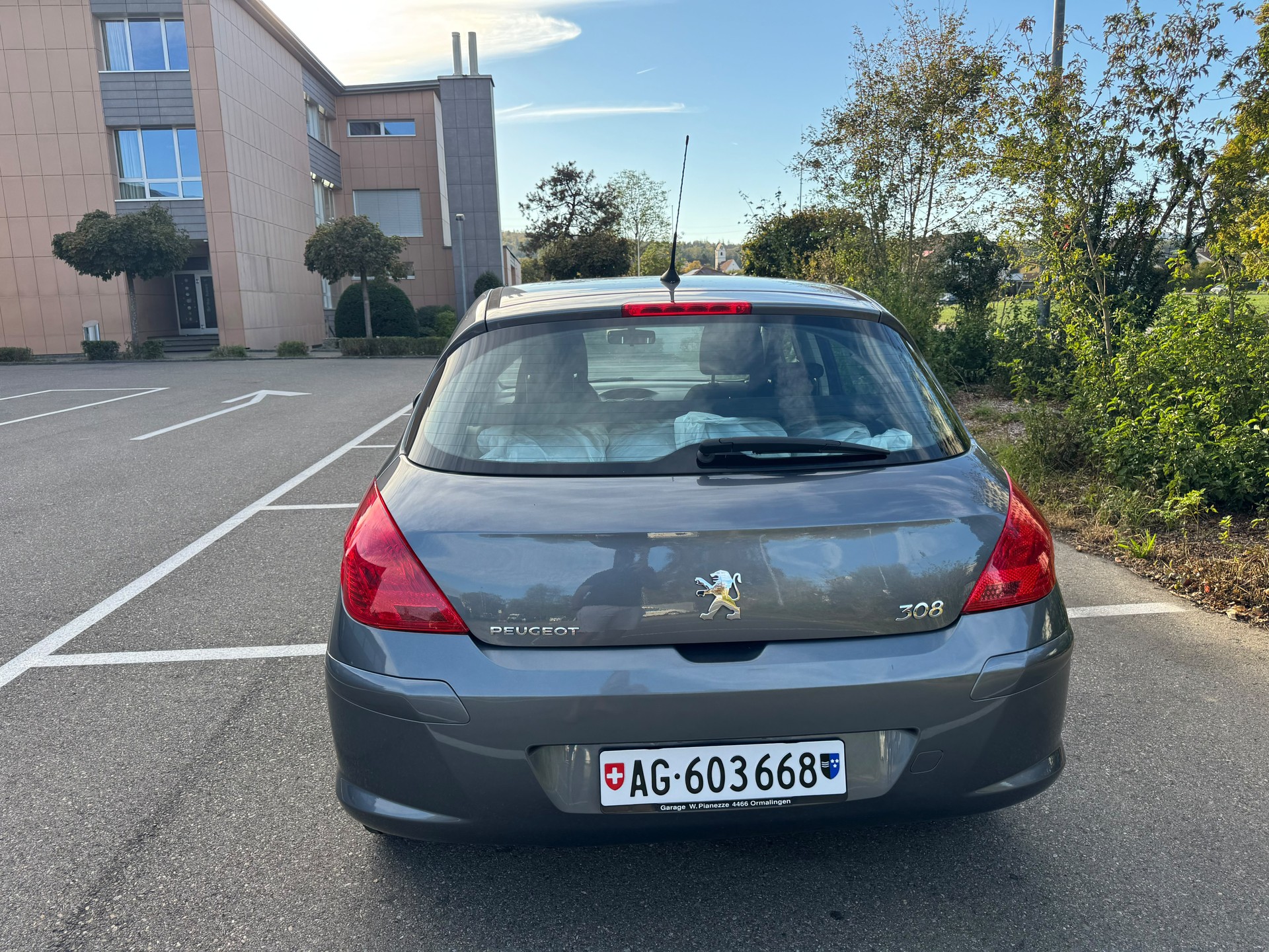PEUGEOT 308 1.6 16V VTI Sport Ab MFK Ab Service 8 Fach-image-2