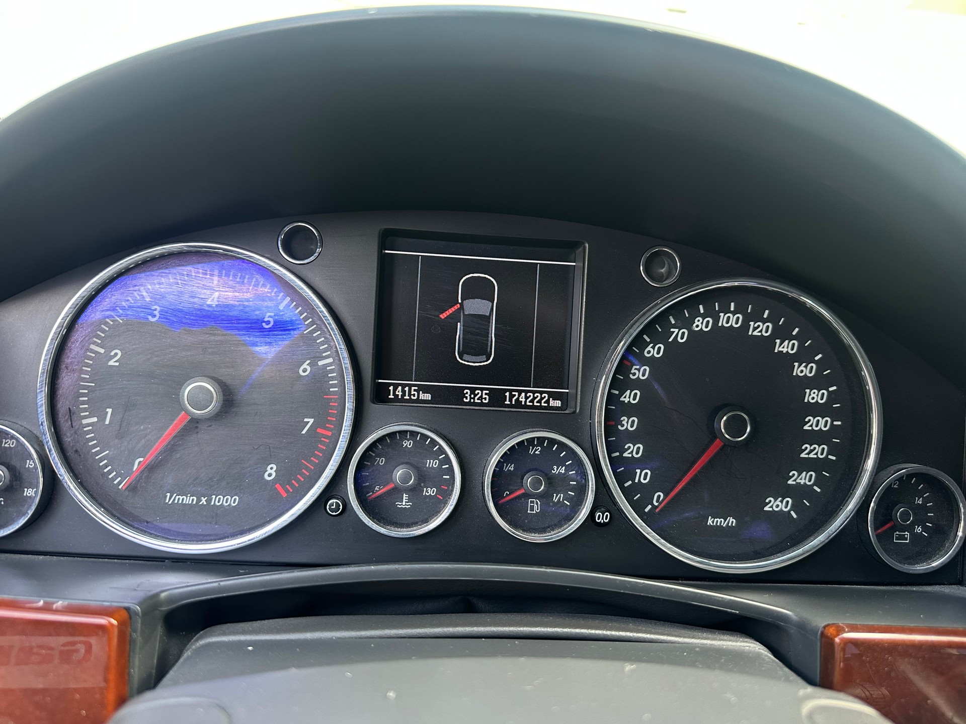 VW Touareg 3.2 V6-image-15