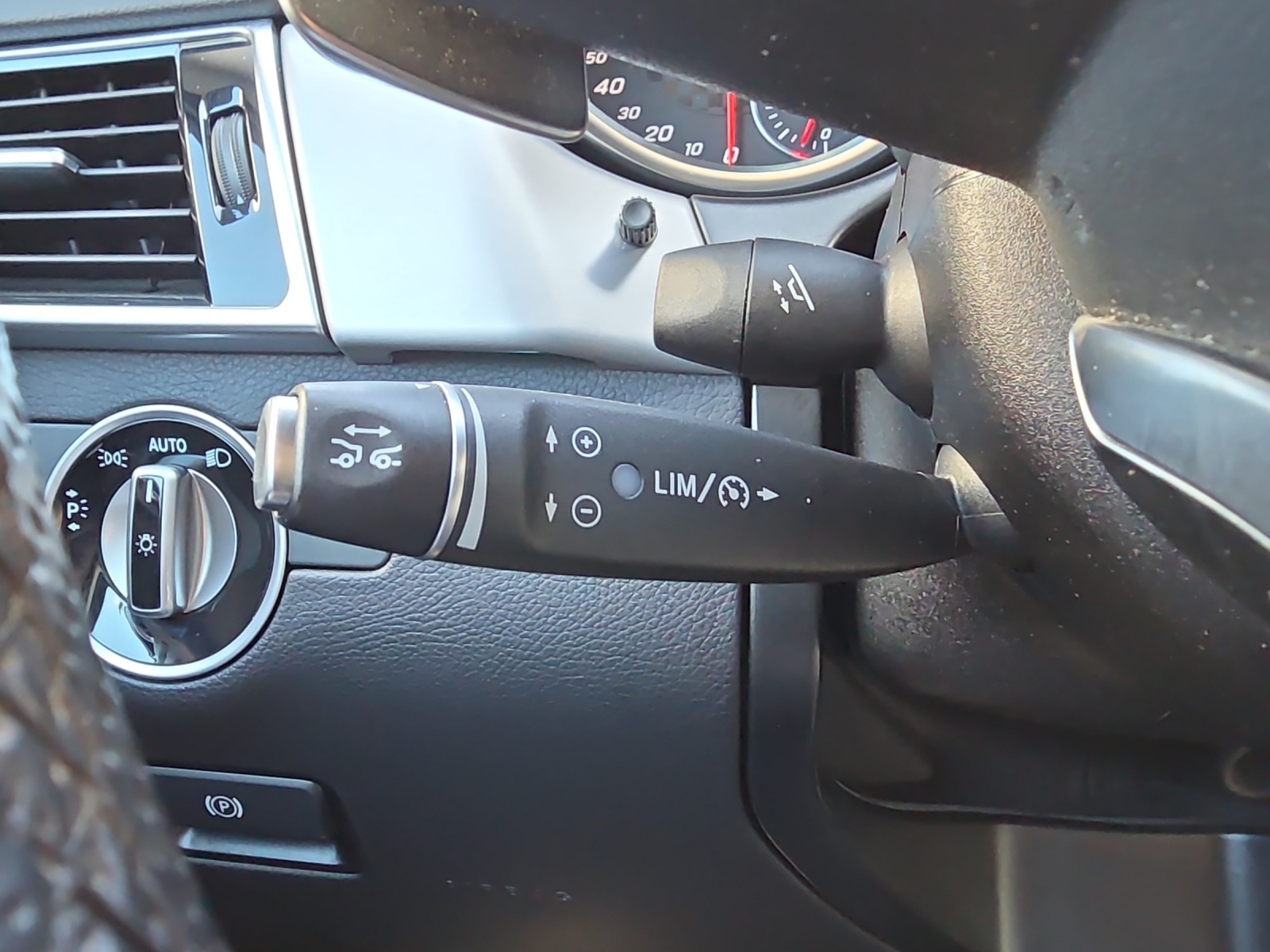 MERCEDES-BENZ GLE 43 AMG Executive 4Matic 9G-Tronic-image-14