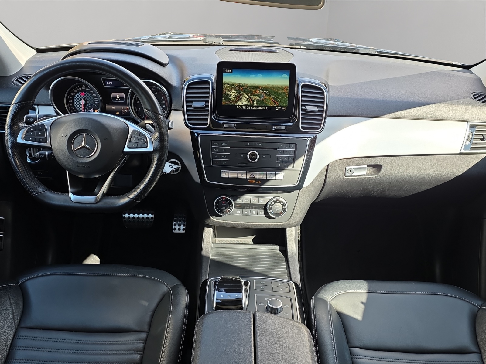 MERCEDES-BENZ GLE 43 AMG Executive 4Matic 9G-Tronic-image-9