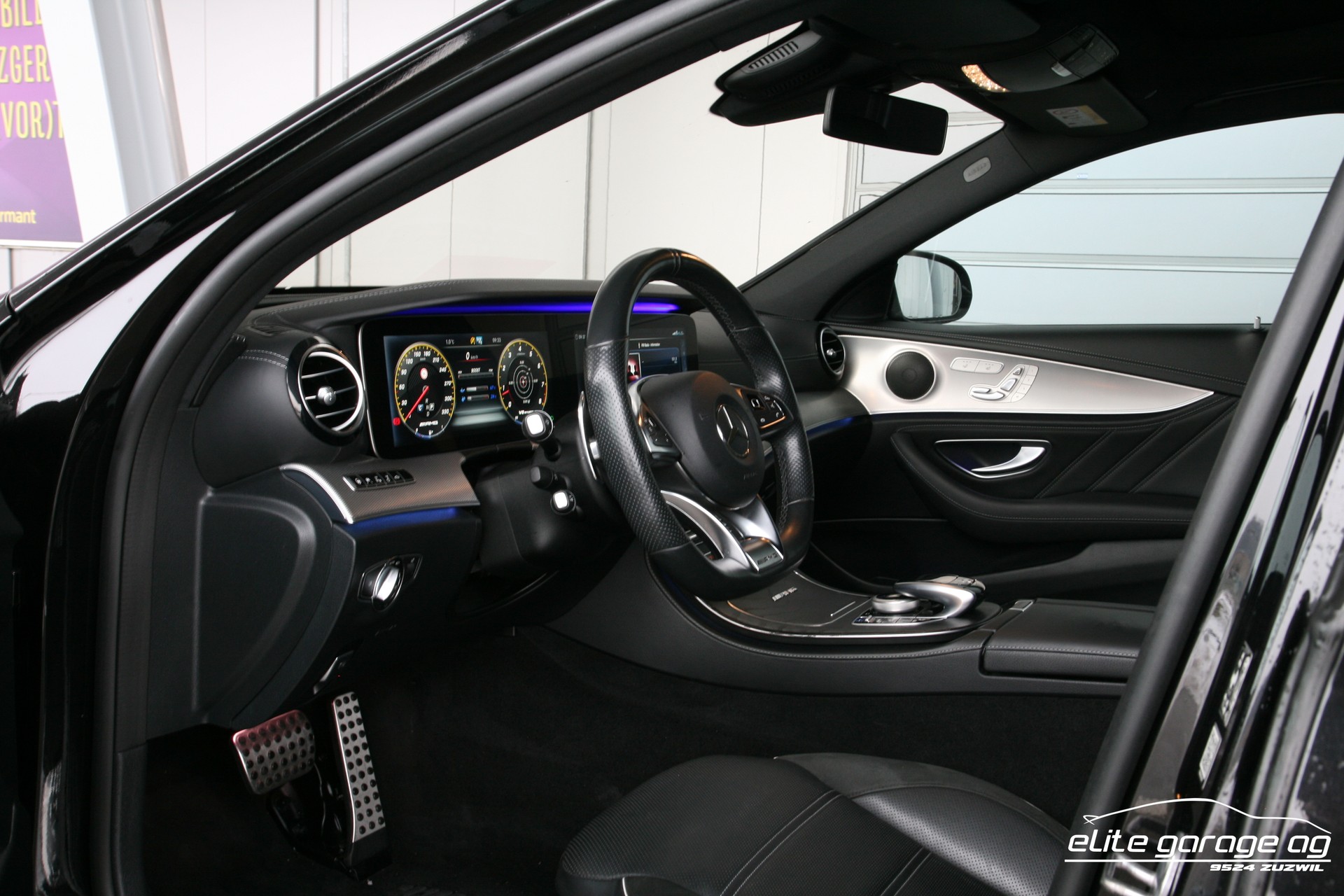 MERCEDES-BENZ E 63 AMG S 4Matic 9G-Tronic AKRAPOVIC-image-11