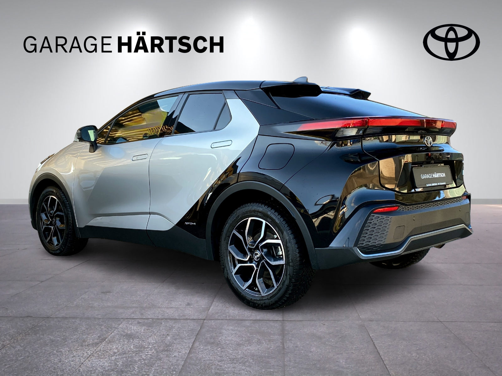 TOYOTA C-HR 2.0 HEV GR Sport Premiere 4x4-image-3