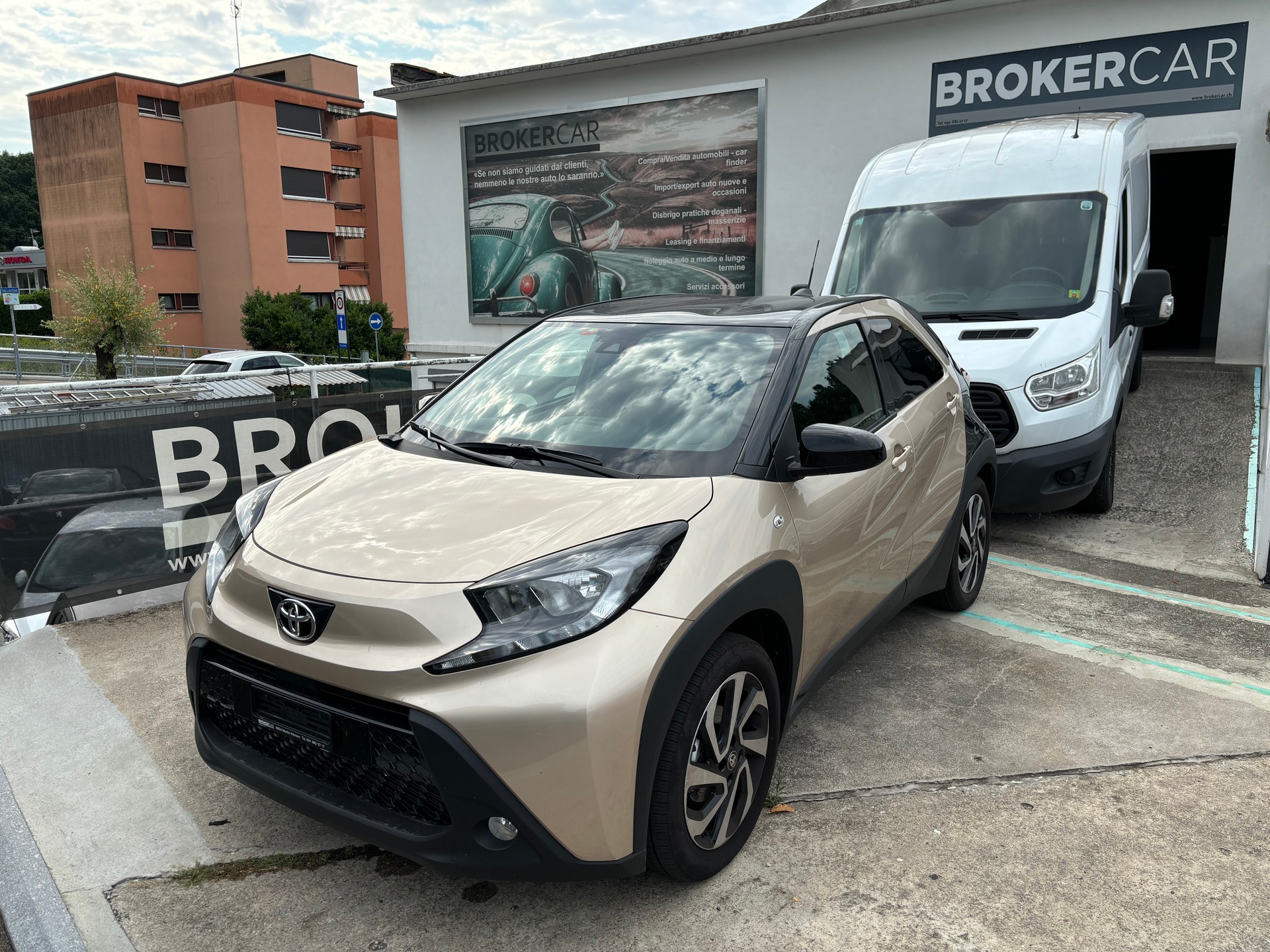 TOYOTA Aygo X 1.0 VVT-i Trend