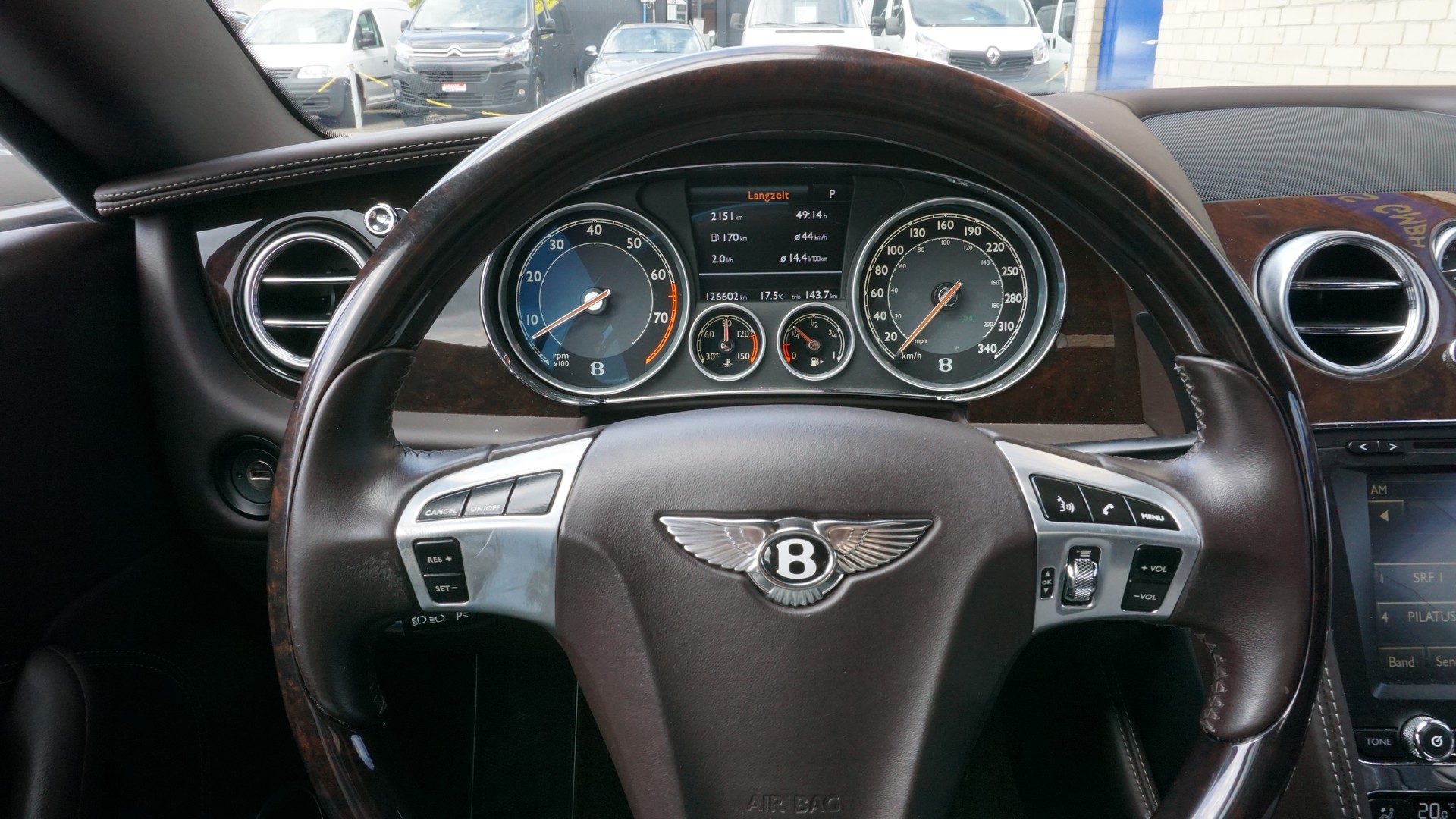 BENTLEY Continental GT 4.0 V8-image-10