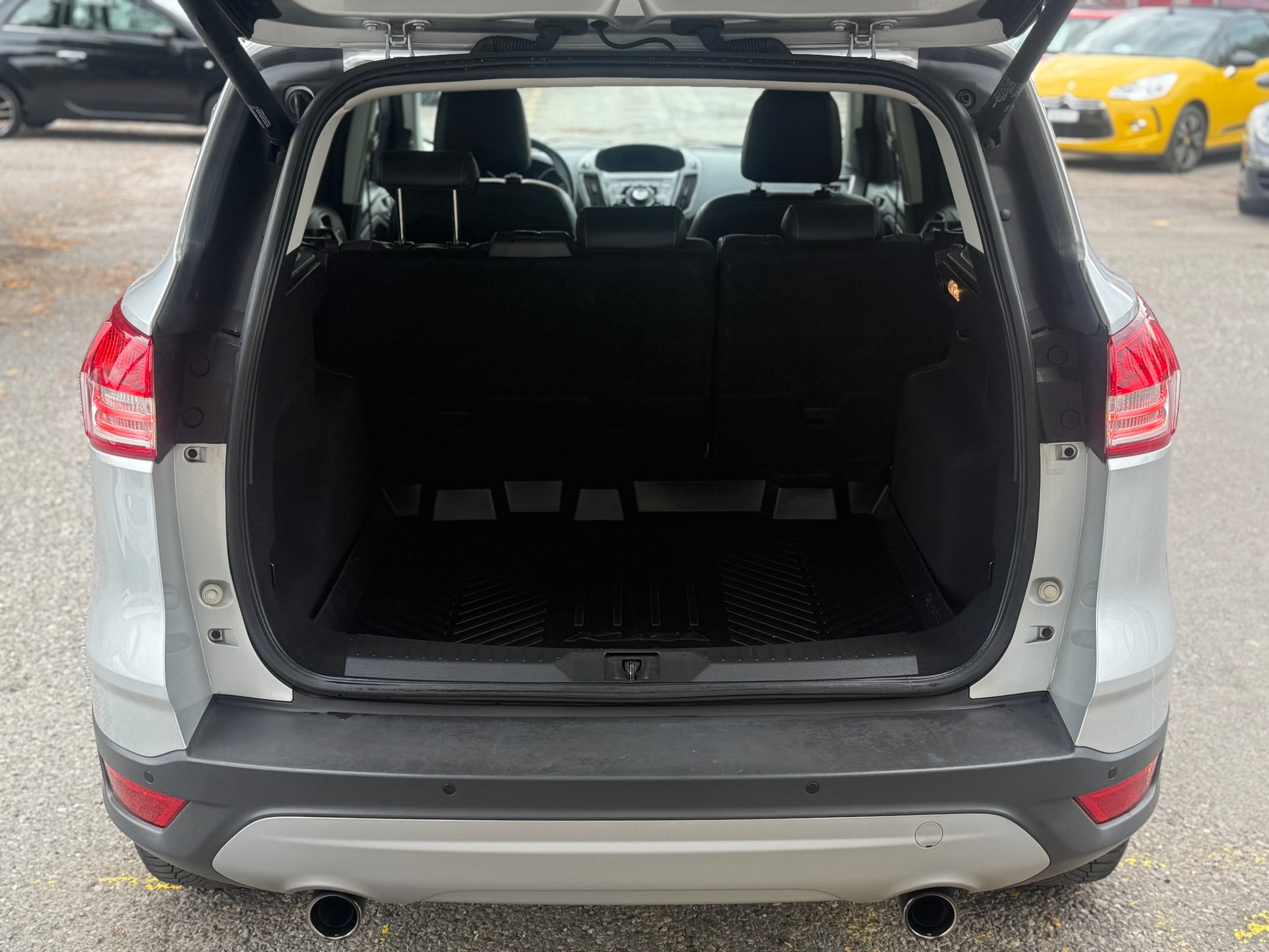 FORD Kuga 1.6 SCTi Titanium 4WD Automatic-image-8